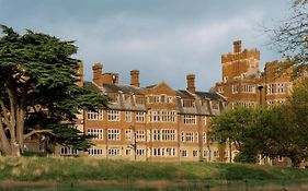 De Vere Selsdon Estate